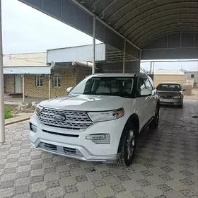 Ford Explorer 2021