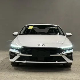 Hyundai Elantra 2025