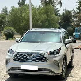 Toyota Highlander 2020