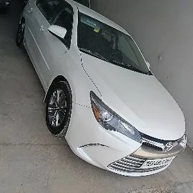 Toyota Camry 2017