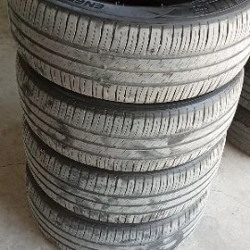 215/ 60/16/ Mishelin 23Ý
