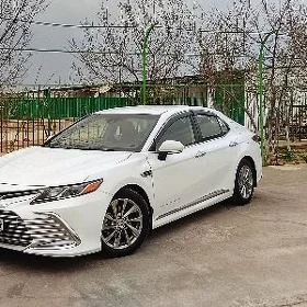 Toyota Camry 2022