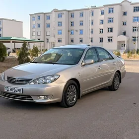 Toyota Camry 2003