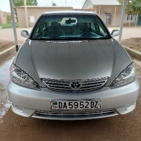 Toyota Camry 2005