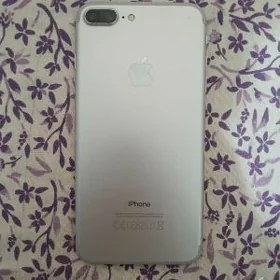 iPhone 7+