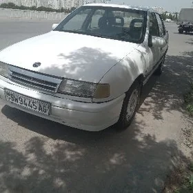 Opel Vectra 1990