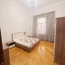 Ата.турк.12/9.эт.4ком.175м²