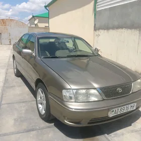 Toyota Avalon 1999