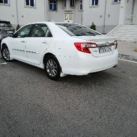 Toyota Camry 2012