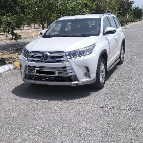 Toyota Highlander 2018