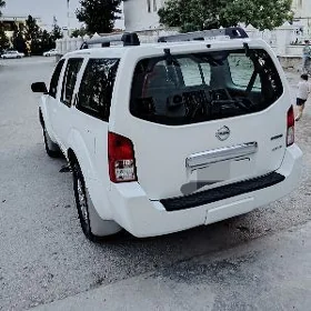 Nissan Pathfinder 2006