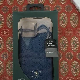 çehol iphone 15 pro max