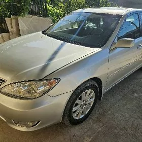 Toyota Camry 2005