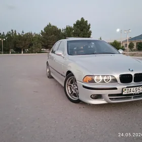 BMW E39 2002