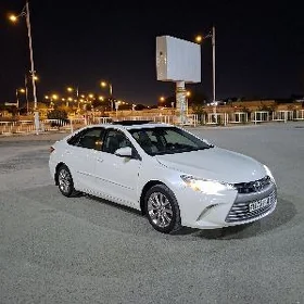 Toyota Camry 2016