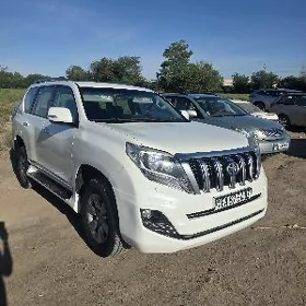 Toyota Land Cruiser Prado 2014