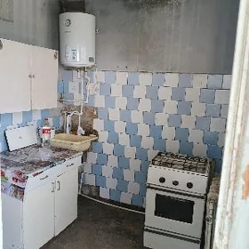 40 let 4 etaj 3 kom