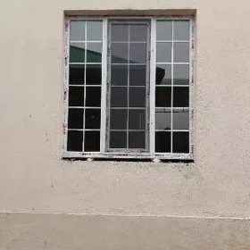 Aýna gapy