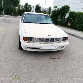 BMW 7 Series 1991