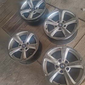 diska r16