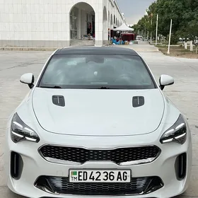 Kia Stinger 2022