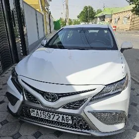 Toyota Camry 2020