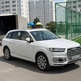 Audi Q7 2017