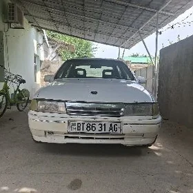 Opel Vectra 1990