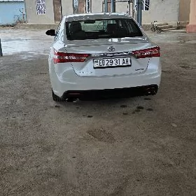 Toyota Avalon 2013
