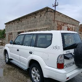 Toyota Land Cruiser Prado 2002