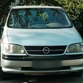 Opel Sintra 1998