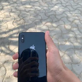 IPHONE XS MAX