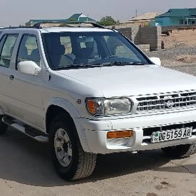 Nissan Pathfinder 1997