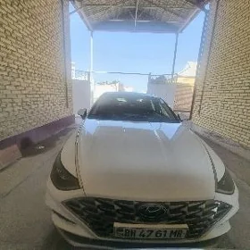 Hyundai Sonata 2021