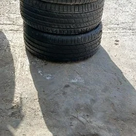 teker 235 45 18