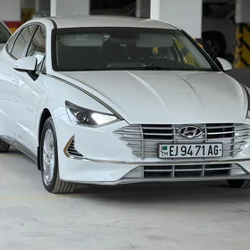 Hyundai Sonata 2021