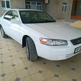 Toyota Camry 1997
