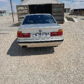 BMW 525 1993