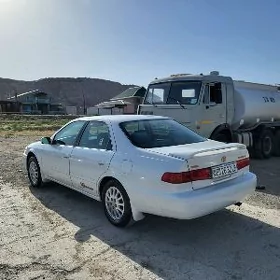 Toyota Camry 2001