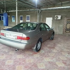 Toyota Camry 2001