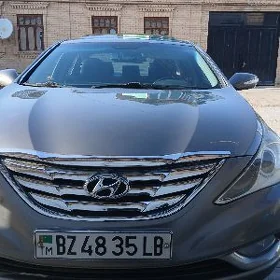 Hyundai Sonata 2012