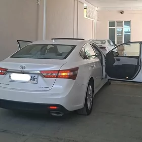 Toyota Avalon 2013