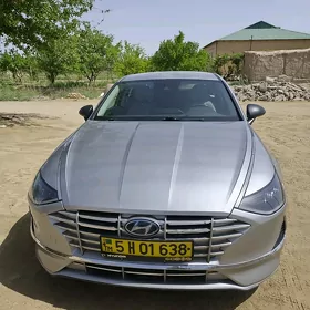 Hyundai Sonata 2022