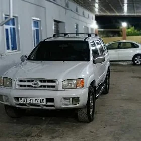 Nissan Pathfinder 2002
