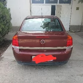 Opel Vectra 2004