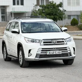 Toyota Highlander 2019