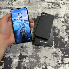 Samsung S23 8/256