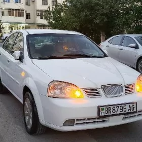 Daewoo Lacetti 2004