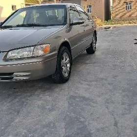 Toyota Camry 1998