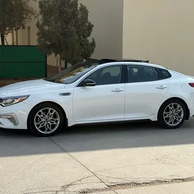 Kia Optima 2020